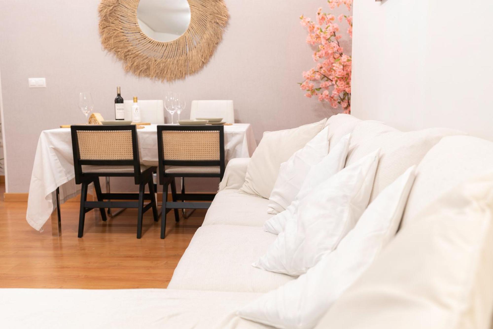 Urban Bliss, Precioso Apartamento A 6 Kms De Granada Centro Churriana de la Vega Exterior foto